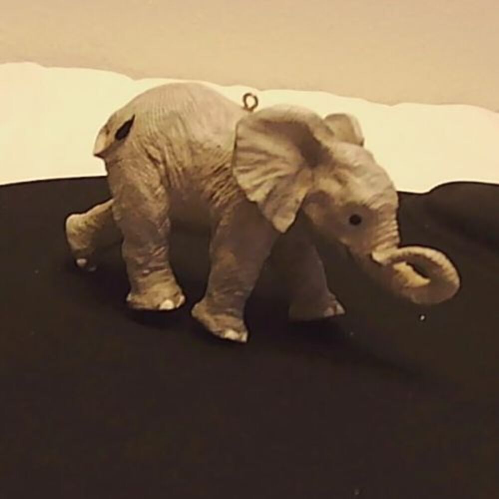 Resin Elephant Christmas Ornament 4x1.25x2.5"
